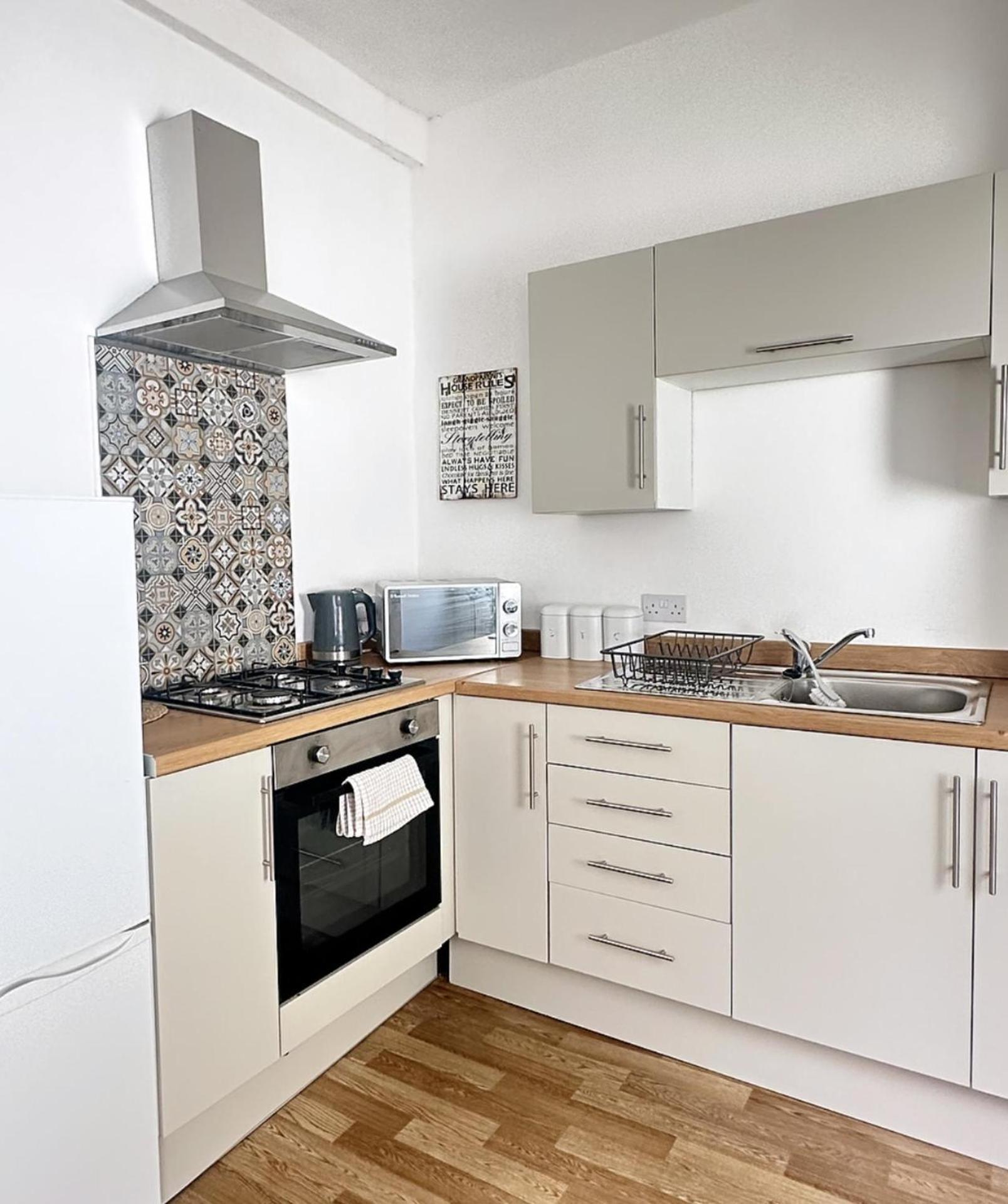 3 Bedroom House Near Liverpool Football Stadium Exterior foto